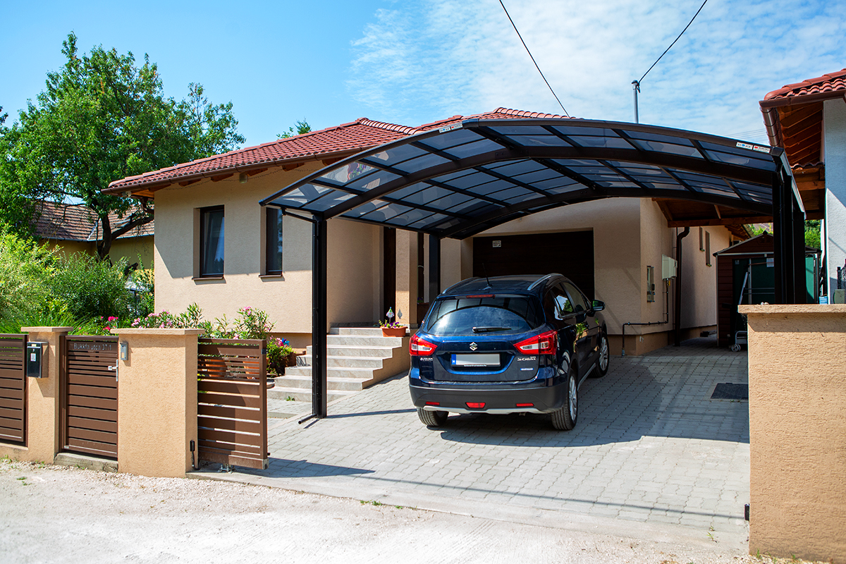 Ximax kocsibeálló ötletek, előregyártott kocsibeálló, dupla kocsibeálló, alumínium vázzal és polikarbonát tetővel