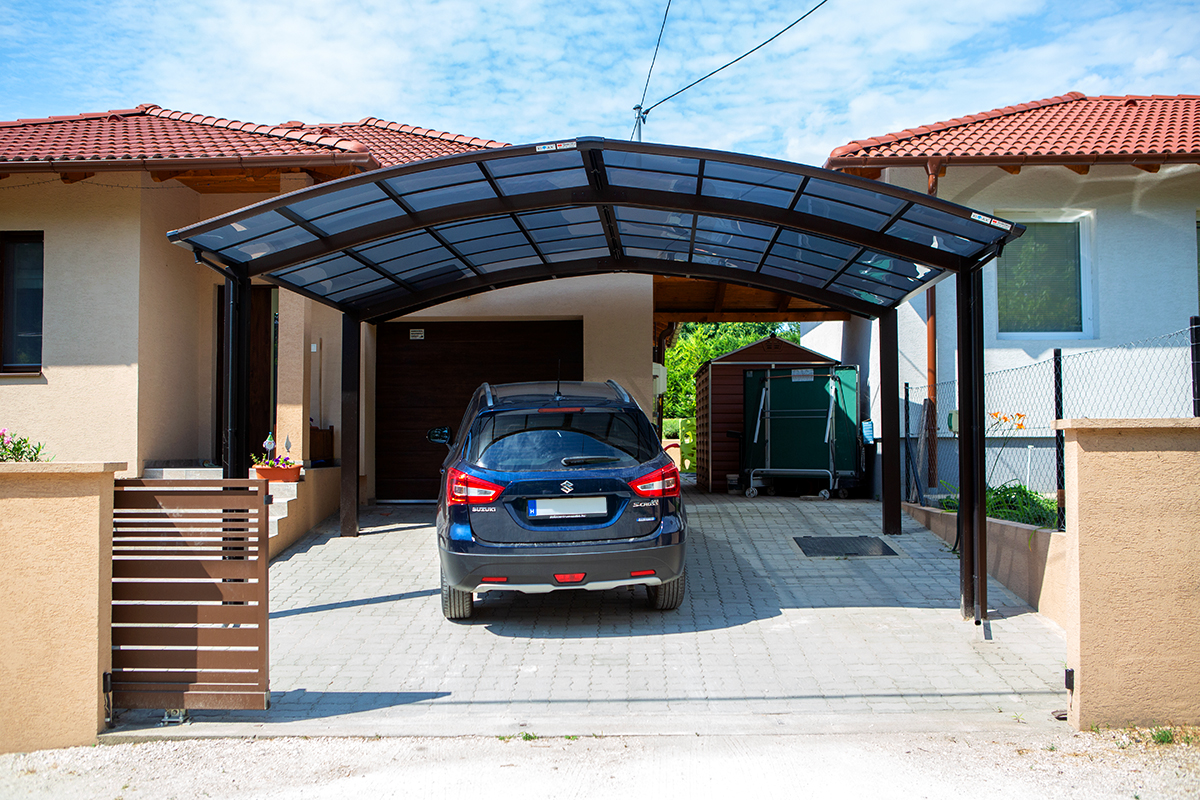 Ximax kocsibeálló ötletek, előregyártott kocsibeálló, dupla kocsibeálló, alumínium vázzal és polikarbonát tetővel