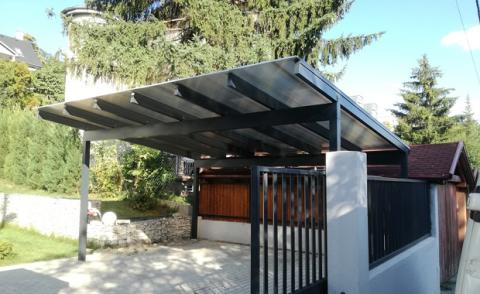 Dupla kocsibeálló alumínium szerkezettel, polikarbonát fedéssel 3