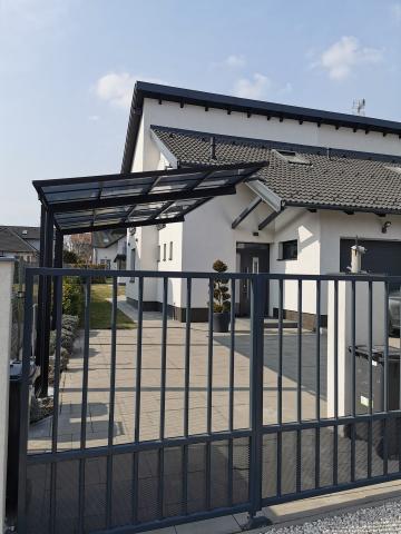 XIMAX Linea fekete szimpla kocsibeálló 01