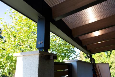 Deluxe egyedi napelemes tripla kocsibeallo 3 min