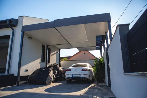 Egyedi design elemekkel tervezett dupla autóbeálló-07