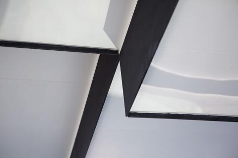 Egyedi design elemekkel tervezett dupla autóbeálló-03