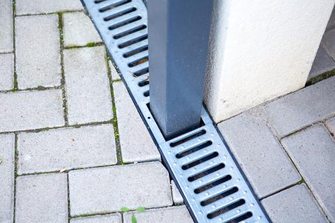 Deluxe egyedi kocsibeálló üregkamrás polikarbonát tetővel