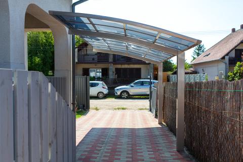 Ximax Portoforte Aluminium Kocsibeallo Kesz Autobeallo Polikarbonat Teto Beallo Nyaraloba Deluxe Building